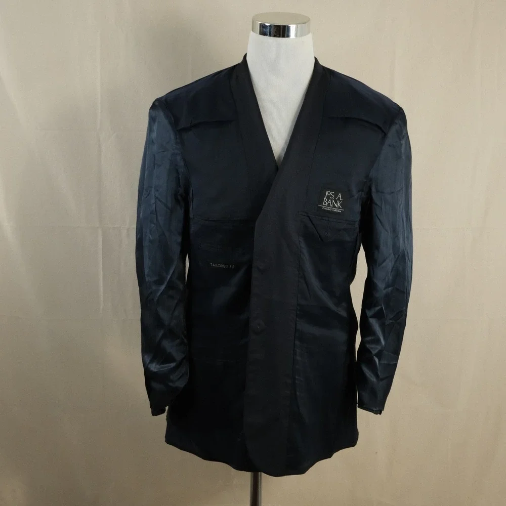Jos. A. Bank 42R Sport Coat Wool Navy Blue Plaid Two Button Double Vented